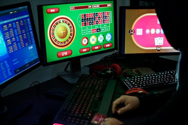 Dashboard qq39 menampilkan berbagai kategori permainan termasuk Paito Warna, slot, live dealer, dan sportsbook